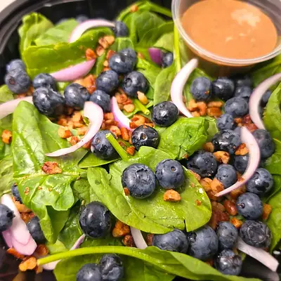 Berry Green Salad